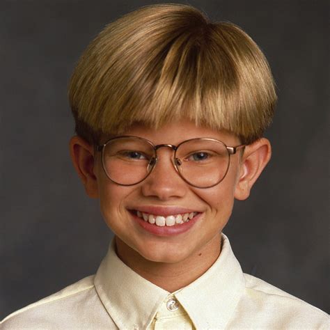 minkus from boy meets world and chanel|boy meets world nerd kid.